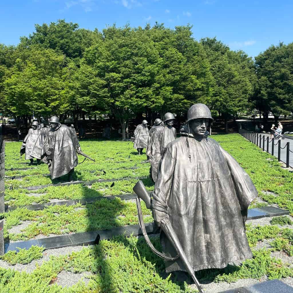 Korean War Memorial statues of soldiers