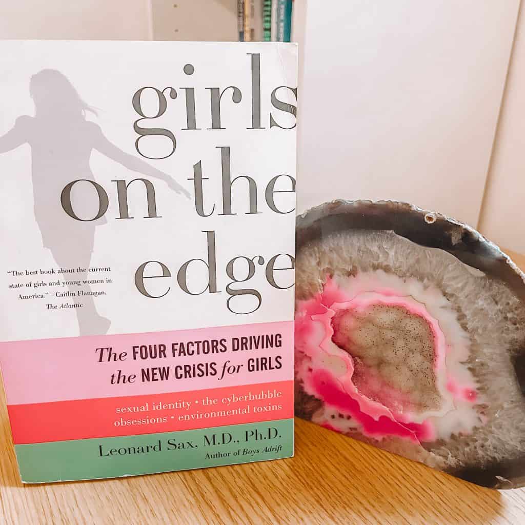Book 'Girls on the Edge'