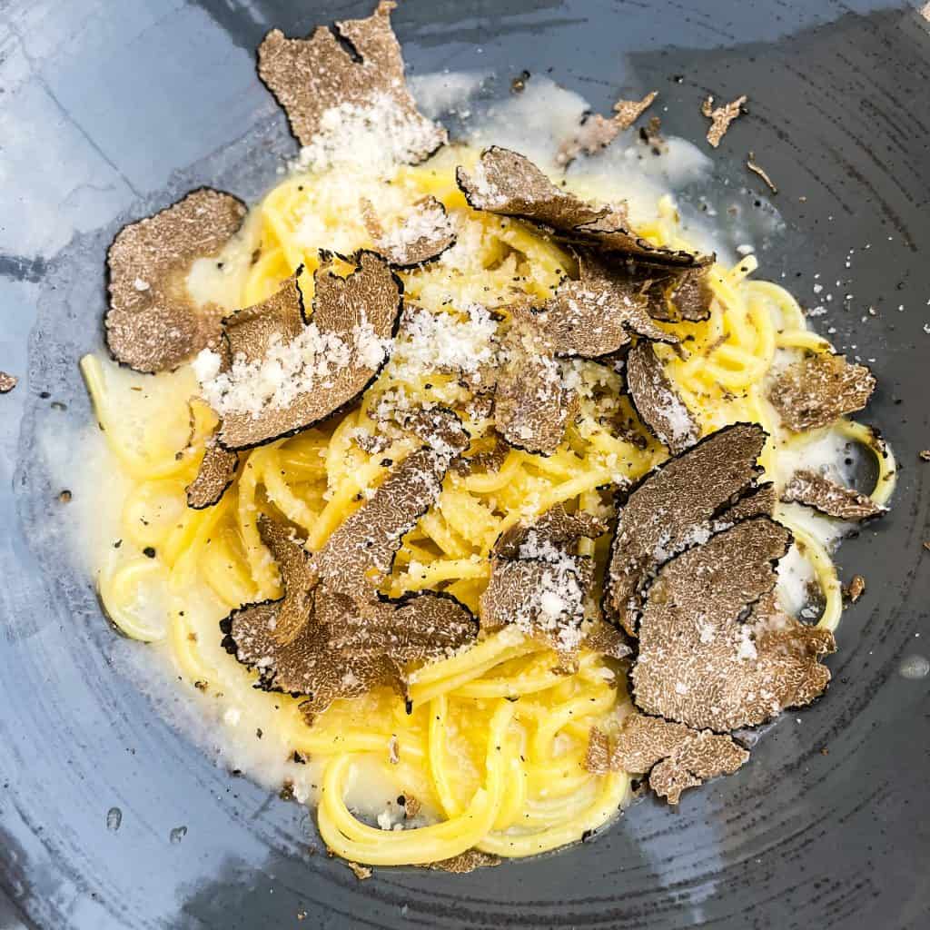 Spaghetti with truffles