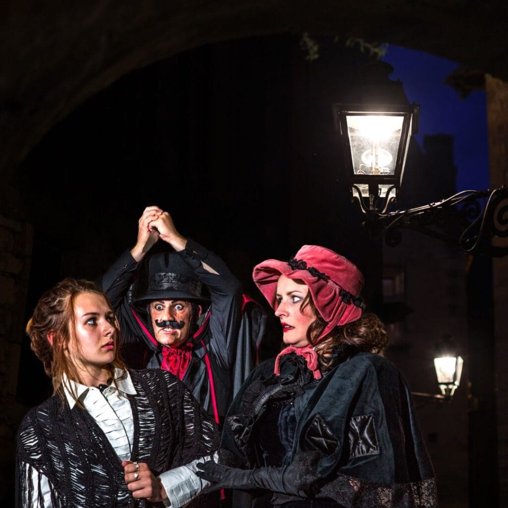 Actors portraying Jack the Ripper and two victims